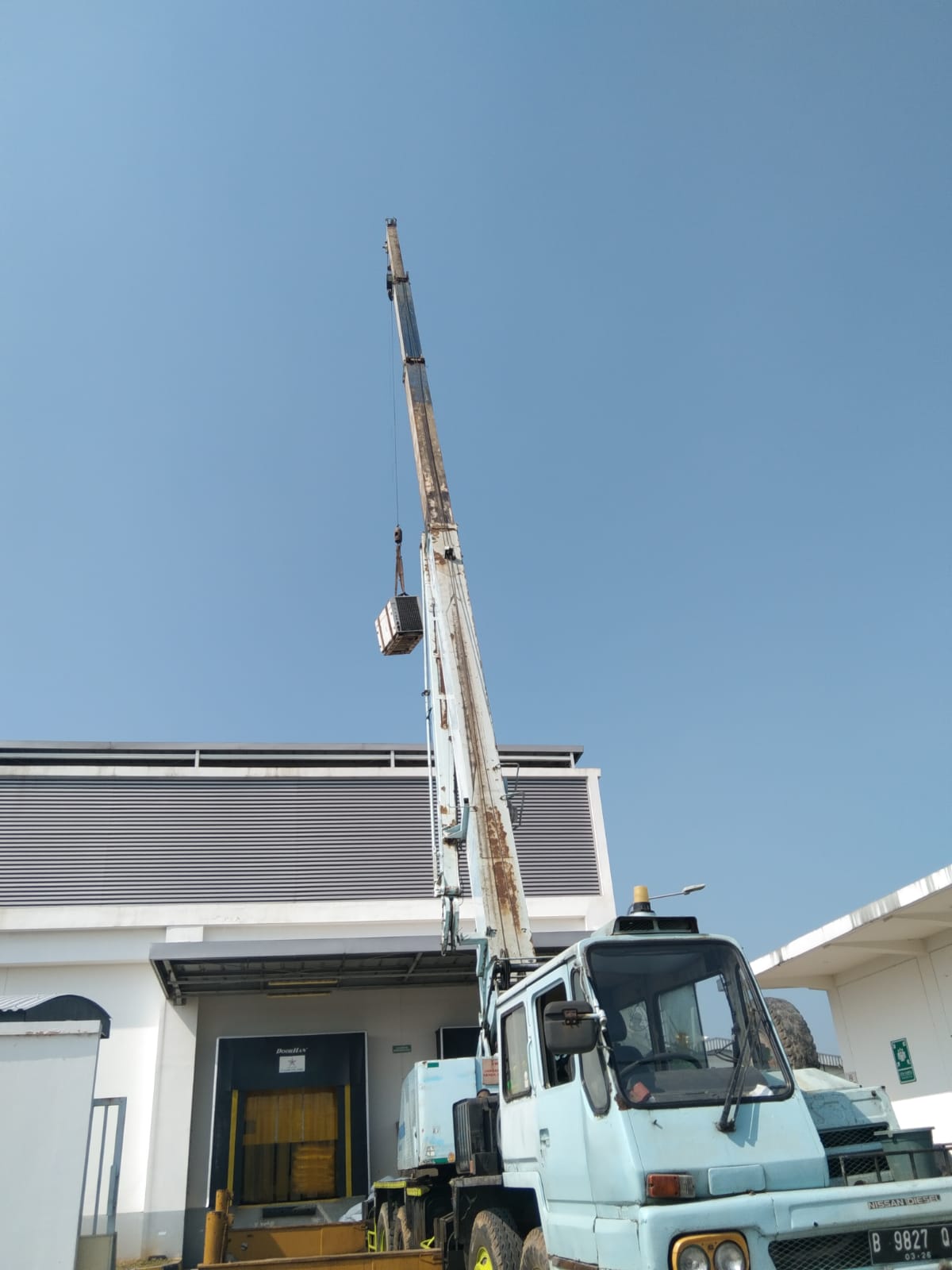 Pengadaan dan Instalasi Chiller - Cikande